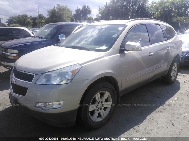 1GNLRFED1AS121523 - 2010 CHEVROLET TRAVERSE LT GOLD photo 2