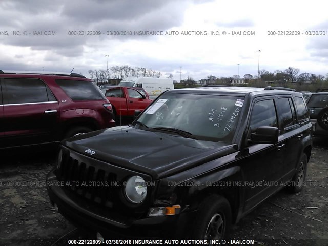 1C4NJPBA2CD724920 - 2012 JEEP PATRIOT SPORT BLACK photo 2