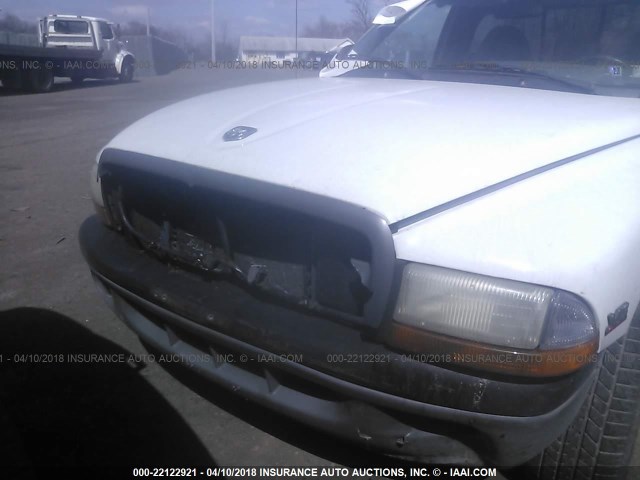 1B7FL26X1XS296548 - 1999 DODGE DAKOTA WHITE photo 6