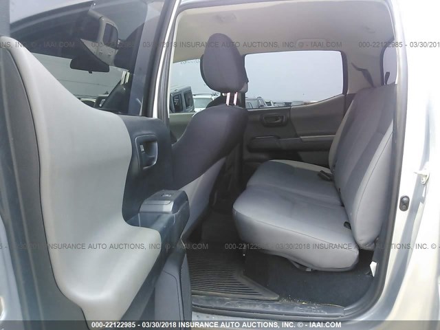 3TMCZ5ANXHM075243 - 2017 TOYOTA TACOMA DBL CAB/SR/TRDSPT/OR/PRO ვერცხლისფერი ფოტო 8