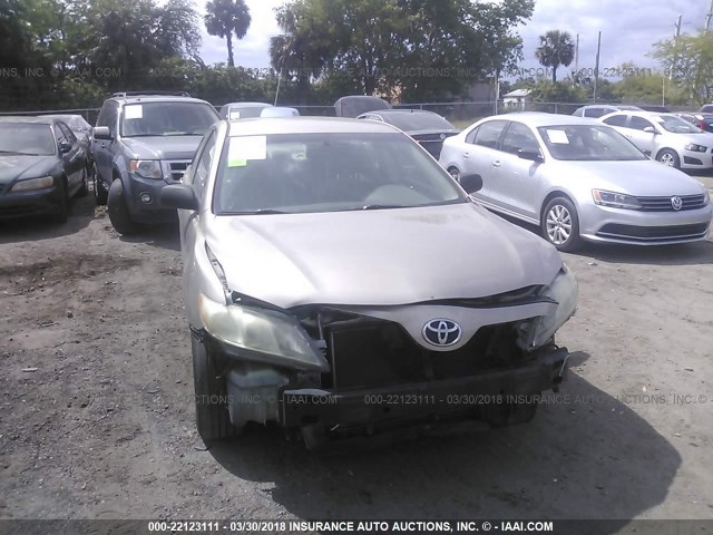 4T1BE46K29U268253 - 2009 TOYOTA CAMRY SE/LE/XLE Алтын фото 6
