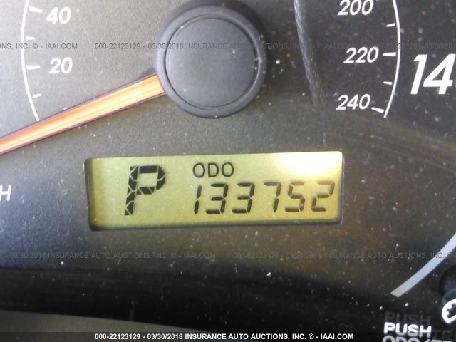 JTDBL40E19J028027 - 2009 TOYOTA COROLLA LE/XLE WHITE photo 7