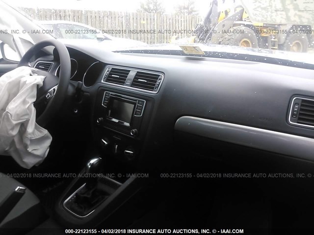 3VW2B7AJ4HM340261 - 2017 VOLKSWAGEN JETTA S 蓝色 照片 5