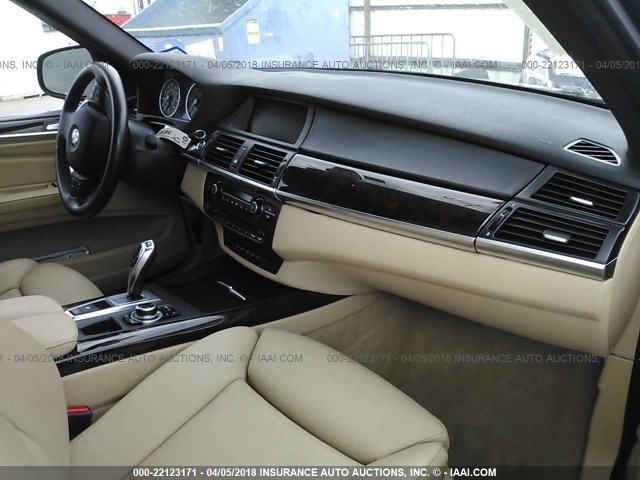 5UXZW0C5XD0B95237 - 2013 BMW X5 XDRIVE35D BLACK photo 5