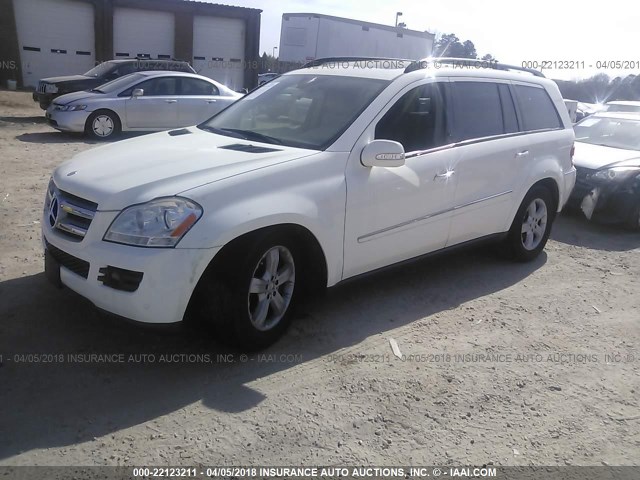 4JGBF71E17A263298 - 2007 MERCEDES-BENZ GL 450 4MATIC WHITE photo 2