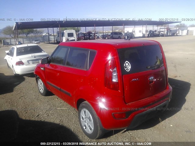 KNDJT2A55D7583731 - 2013 KIA SOUL RED photo 3