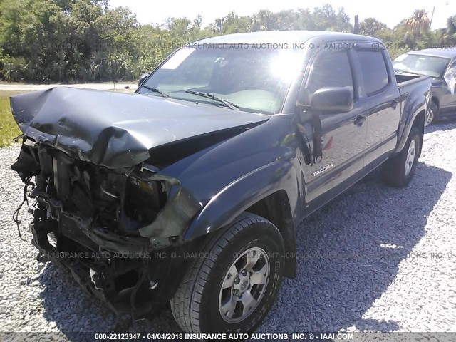 3TMJU4GN3AM092835 - 2010 TOYOTA TACOMA DOUBLE CAB PRERUNNER GRAY photo 2