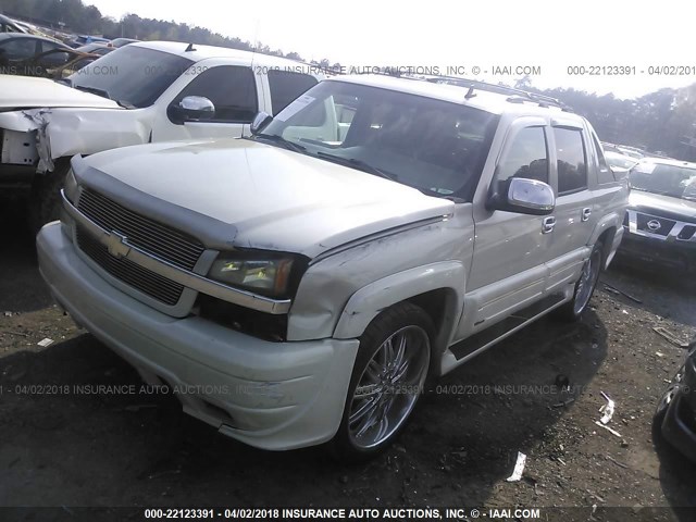 3GNEC12Z26G118173 - 2006 CHEVROLET AVALANCHE C1500 WHITE photo 2