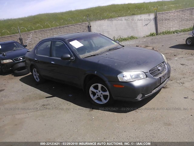 JN1CA31D8YT756881 - 2000 NISSAN MAXIMA GLE/GXE/SE GRAY photo 1