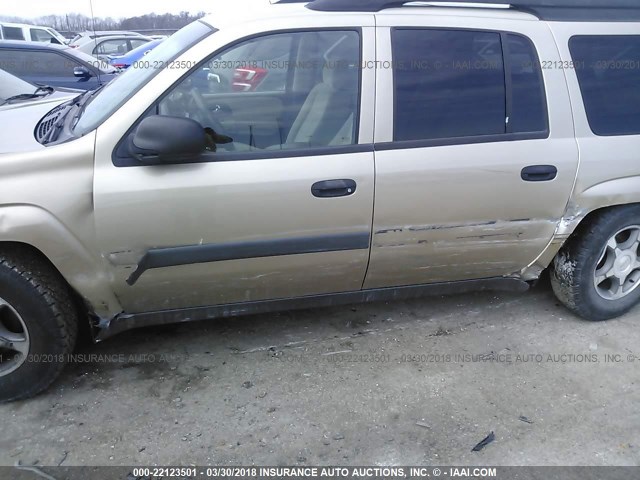 1GNET16S956147019 - 2005 CHEVROLET TRAILBLAZER EXT LS/EXT LT TAN photo 6