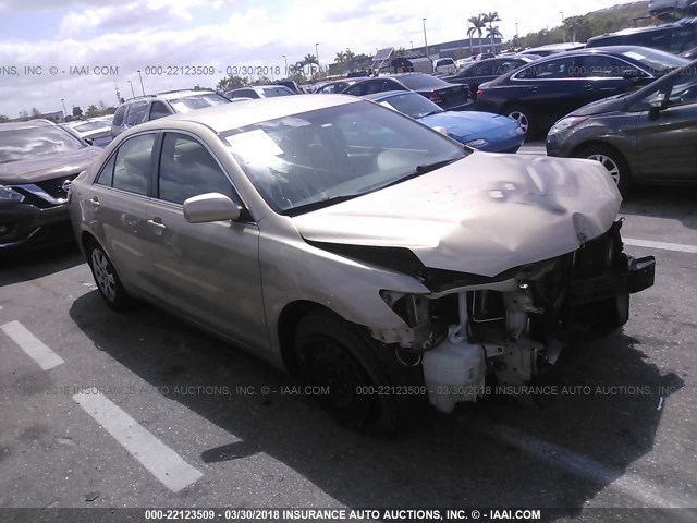 4T1BF3EK3BU679577 - 2011 TOYOTA CAMRY SE/LE/XLE GOLD photo 1