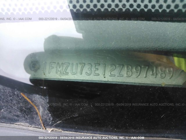 1FMZU73E12ZB97489 - 2002 FORD EXPLORER XLT BLACK photo 9