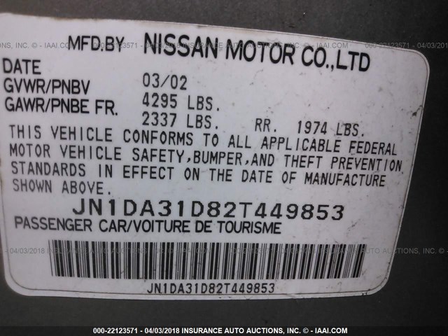 JN1DA31D82T449853 - 2002 NISSAN MAXIMA GLE/GXE/SE GRAY photo 9