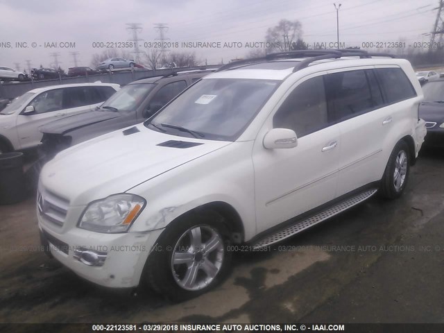 4JGBF71E68A400592 - 2008 MERCEDES-BENZ GL 450 4MATIC WHITE photo 2