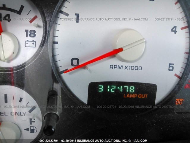 3D7KU28C54G193258 - 2004 DODGE RAM 2500 ST/SLT 红色 照片 7