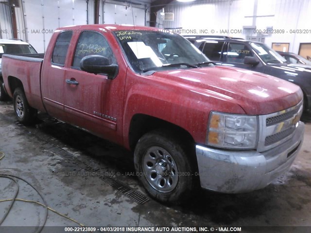 1GCRCSEA1CZ100572 - 2012 CHEVROLET SILVERADO C1500 LT RED photo 1