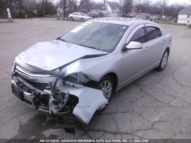 1G1ZE5EU8BF314442 - 2011 CHEVROLET MALIBU LTZ 银色 照片 2