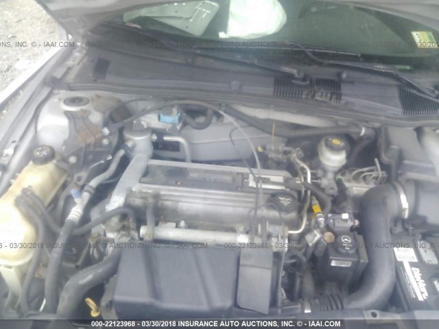 1G1JC12FX37387048 - 2003 CHEVROLET CAVALIER GRAY photo 10