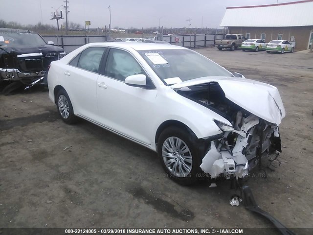 4T1BF1FK2DU268080 - 2013 TOYOTA CAMRY L/SE/LE/XLE WHITE photo 1