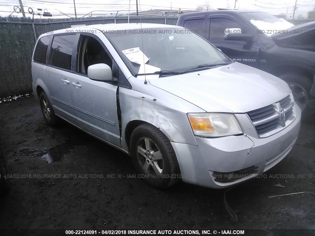 1D8HN54PX8B128319 - 2008 DODGE GRAND CARAVAN SXT SILVER photo 1