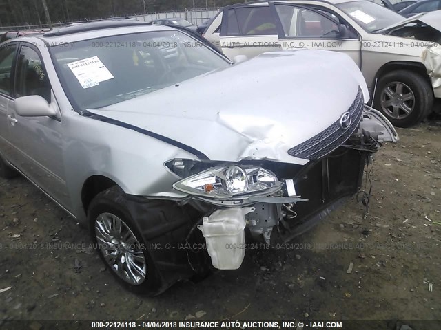 4T1BE32K13U225532 - 2003 TOYOTA CAMRY LE/XLE/SE ვერცხლისფერი ფოტო 6