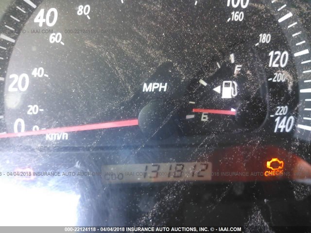 4T1BE32K13U225532 - 2003 TOYOTA CAMRY LE/XLE/SE ვერცხლისფერი ფოტო 7