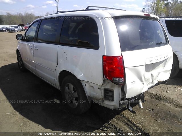 2C4RDGCG8CR264266 - 2012 DODGE GRAND CARAVAN SXT WHITE photo 3