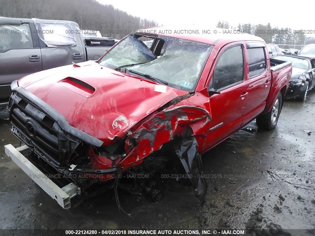 5TELU42N17Z458013 - 2007 TOYOTA TACOMA DOUBLE CAB RED photo 2