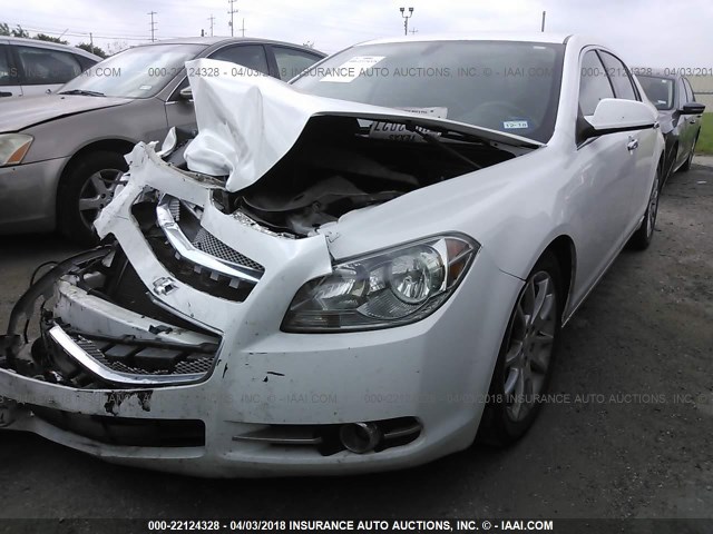 1G1ZE5EU7BF165439 - 2011 CHEVROLET MALIBU LTZ WHITE photo 2