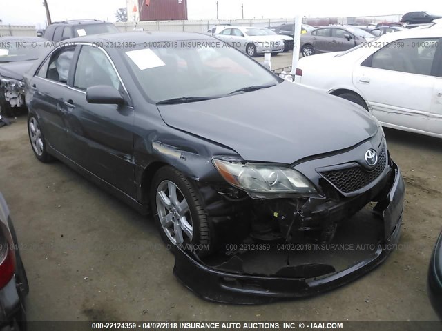 4T1BE46K77U550627 - 2007 TOYOTA CAMRY NEW GENERAT CE/LE/XLE/SE GRAY photo 1