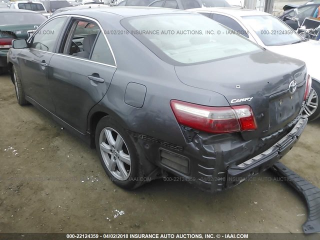 4T1BE46K77U550627 - 2007 TOYOTA CAMRY NEW GENERAT CE/LE/XLE/SE GRAY photo 3