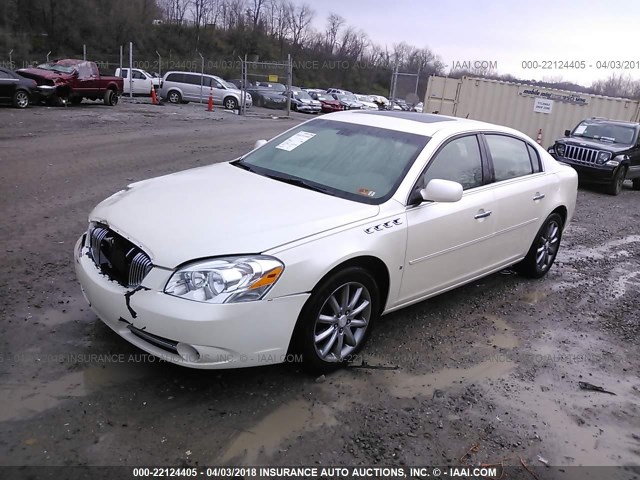 1G4HE57Y68U104974 - 2008 BUICK LUCERNE CXS WHITE photo 2