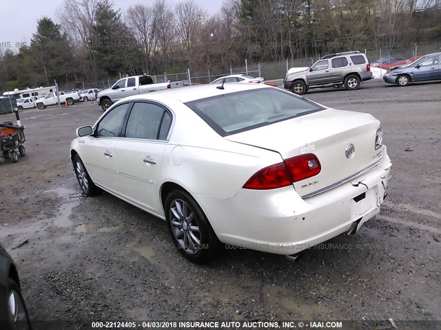 1G4HE57Y68U104974 - 2008 BUICK LUCERNE CXS WHITE photo 3