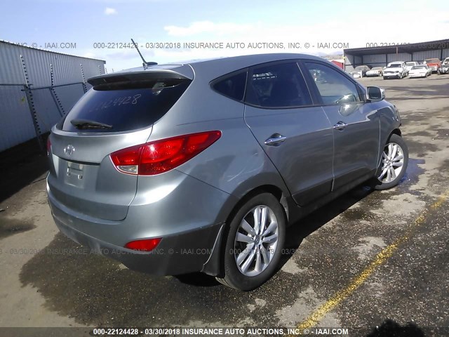 KM8JUCACXBU206291 - 2011 HYUNDAI TUCSON GLS/LIMITED GRAY photo 4