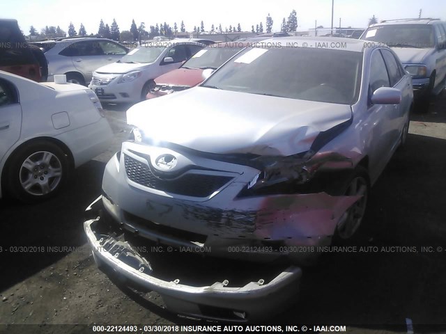 4T1BE46KX9U372893 - 2009 TOYOTA CAMRY SE/LE/XLE Серебристый фото 2