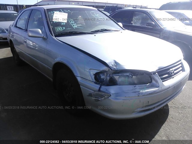 4T1BG22K81U867876 - 2001 TOYOTA CAMRY CE/LE/XLE 银色 照片 6