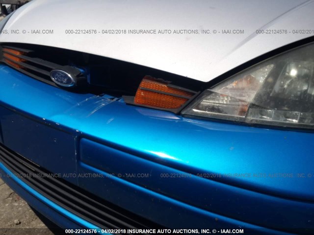 3FAFP37332R142763 - 2002 FORD FOCUS ZX5 BLUE photo 6