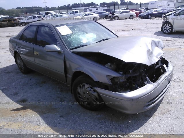 4T1BG22KX1U100580 - 2001 TOYOTA CAMRY CE/LE/XLE 银色 照片 1