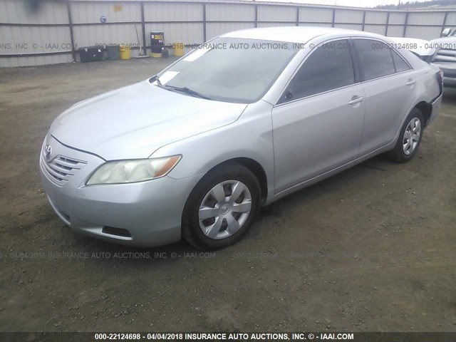 4T1BE46K57U660009 - 2007 TOYOTA CAMRY NEW GENERAT CE/LE/XLE/SE GRAY photo 2