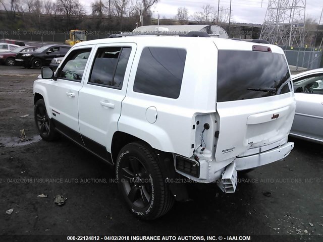 1C4NJPBB2HD208766 - 2017 JEEP PATRIOT SPORT WHITE photo 3