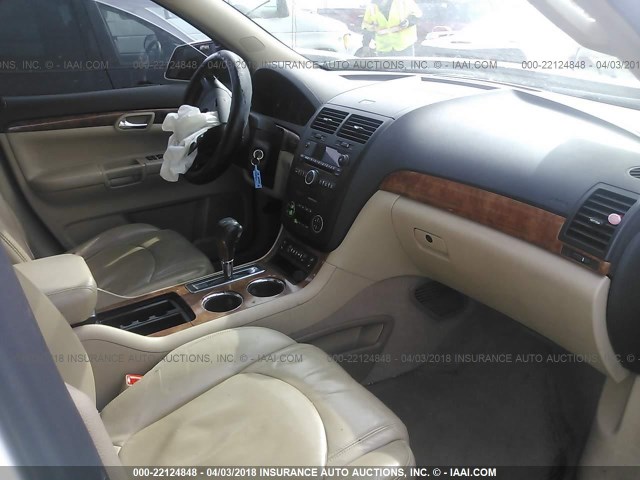 5GZEV23778J202821 - 2008 SATURN OUTLOOK XR თეთრი ფოტო 5