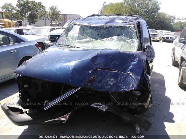 1GNEC13T05R224372 - 2005 CHEVROLET TAHOE C1500 BLUE photo 6