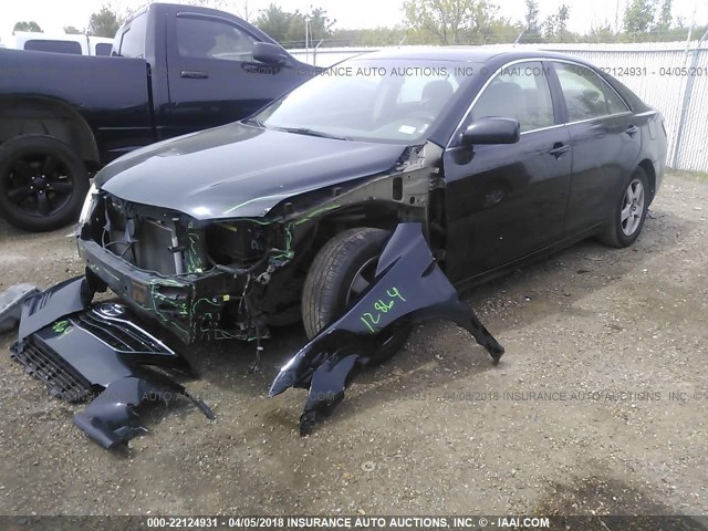 4T1BF3EK9AU079869 - 2010 TOYOTA CAMRY SE/LE/XLE BLACK photo 2