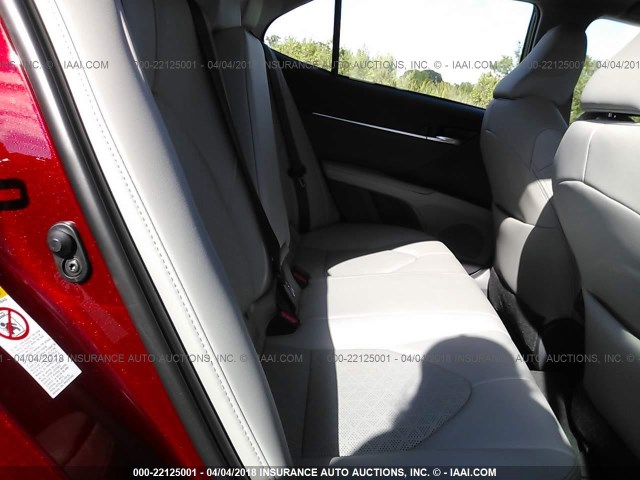 4T1B61HK4JU565344 - 2018 TOYOTA CAMRY XSE RED photo 8