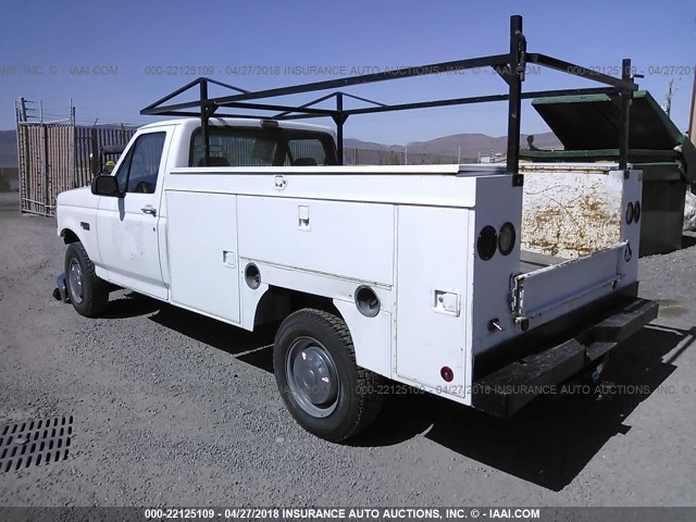 2FTEF25Y1PCA58619 - 1993 FORD F250 WHITE photo 3