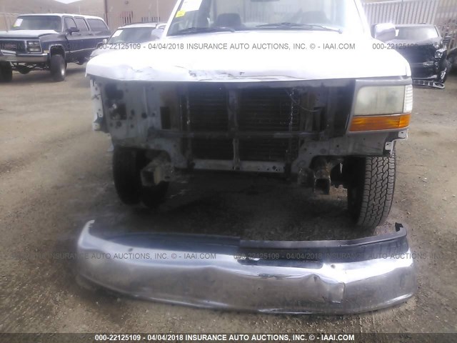 2FTEF25Y1PCA58619 - 1993 FORD F250 WHITE photo 6