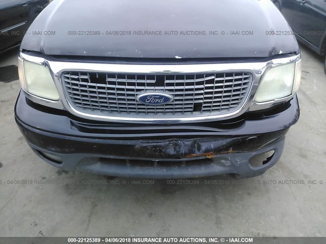 1FMRU15W52LA06680 - 2002 FORD EXPEDITION XLT 黑色 照片 6
