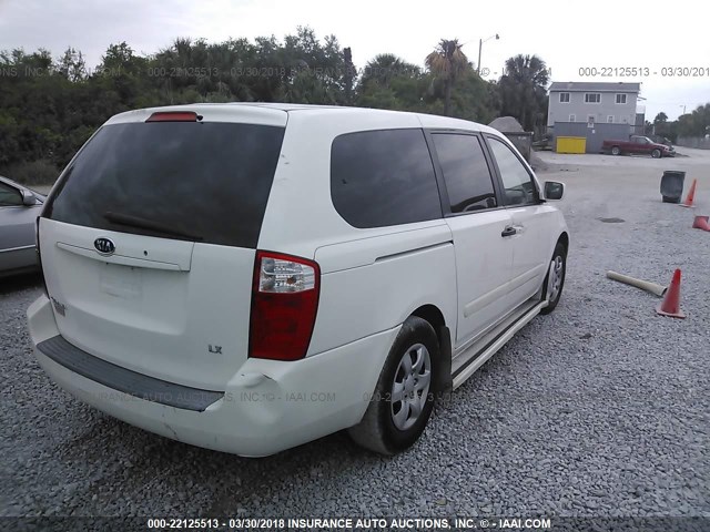 KNDMB233X66018136 - 2006 KIA SEDONA EX/LX WHITE photo 4