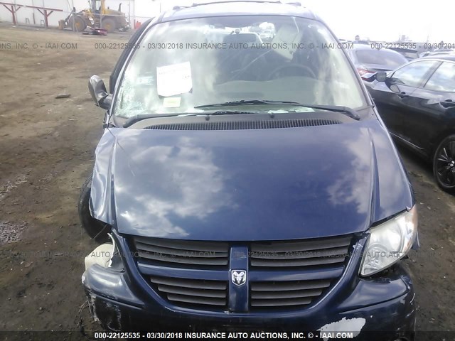 2D4GP44L15R477641 - 2005 DODGE GRAND CARAVAN SXT BLUE photo 8