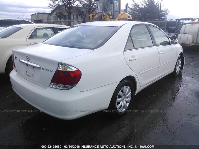 4T1BE30K76U695779 - 2006 TOYOTA CAMRY LE/XLE/SE WHITE photo 4